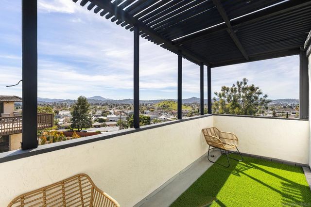 1128 Dawnridge Ave, El Cajon, CA 92021