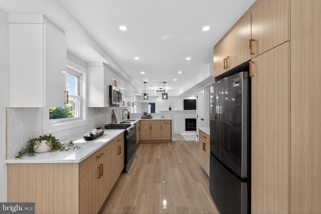 30 PURDUE DR, Riverside, NJ 08075