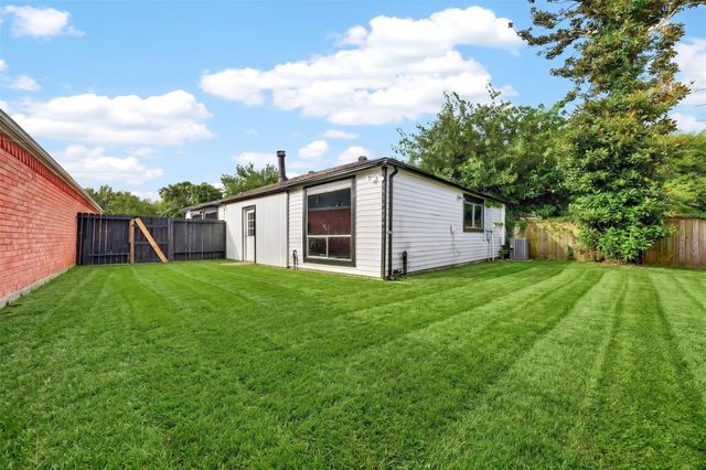 16134 Highlander Drive, Houston, TX 77082