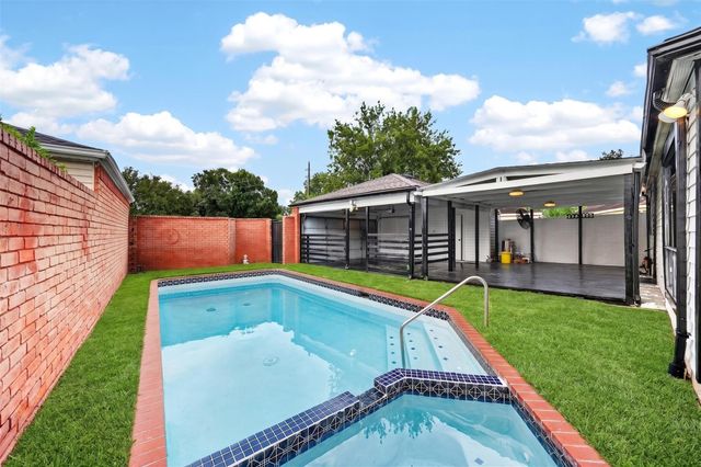 16134 Highlander Drive, Houston, TX 77082