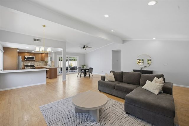 28354 Mount Stephen, Canyon Country, CA 91387