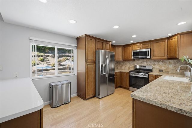 28354 Mount Stephen, Canyon Country, CA 91387