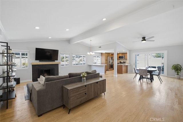 28354 Mount Stephen, Canyon Country, CA 91387