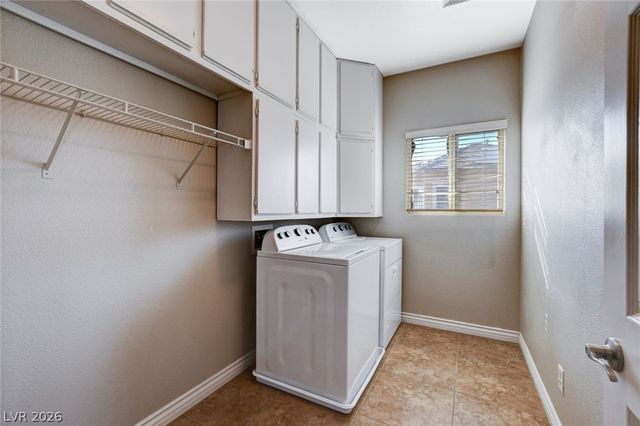 8170 Hawk Clan Court, Las Vegas, NV 89131
