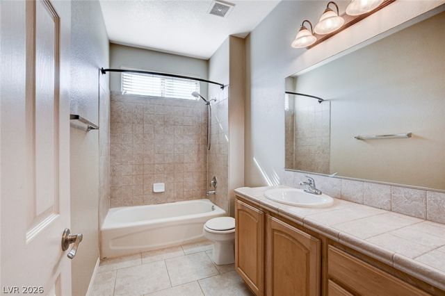 8170 Hawk Clan Court, Las Vegas, NV 89131