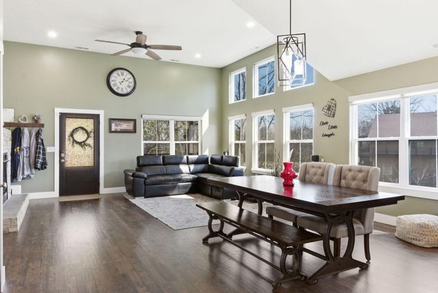 806 Sunset Road, Branson, MO 65616