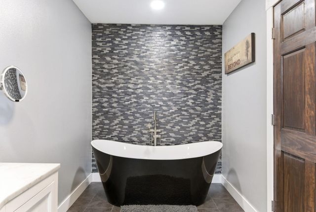 806 Sunset Road, Branson, MO 65616