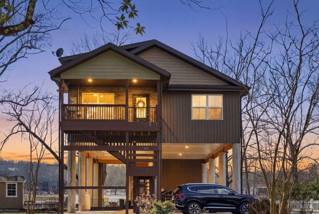 806 Sunset Road, Branson, MO 65616