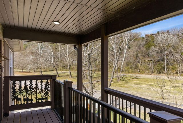 806 Sunset Road, Branson, MO 65616