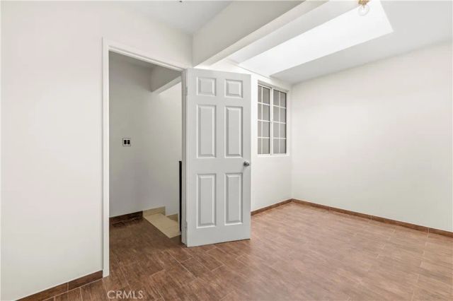 7320 Lennox Avenue D8, Van Nuys, CA 91405