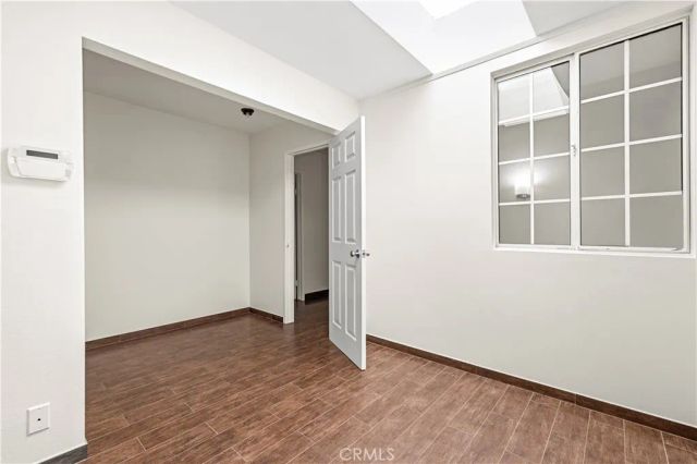 7320 Lennox Avenue D8, Van Nuys, CA 91405