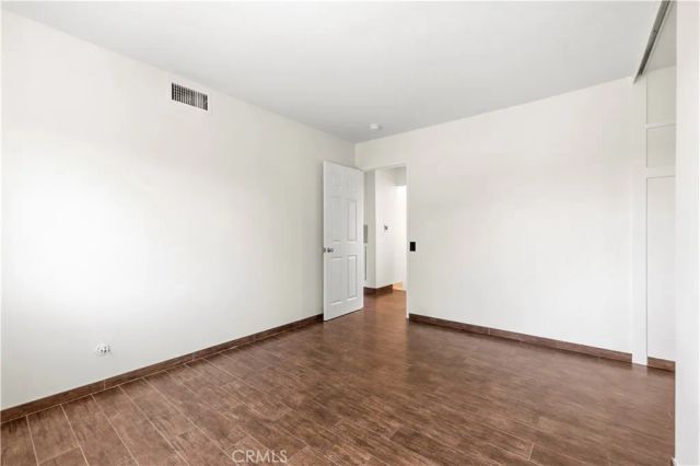 7320 Lennox Avenue D8, Van Nuys, CA 91405