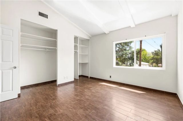 7320 Lennox Avenue D8, Van Nuys, CA 91405