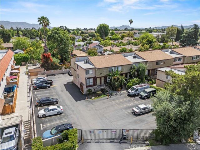 7320 Lennox Avenue D8, Van Nuys, CA 91405