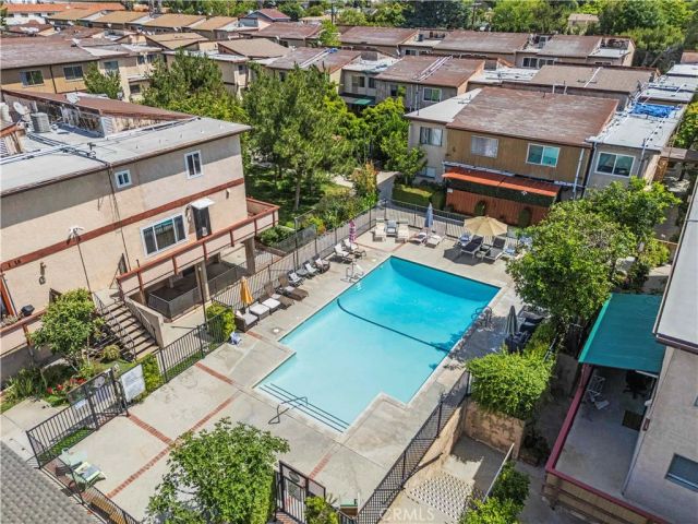 7320 Lennox Avenue D8, Van Nuys, CA 91405