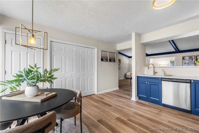 1707 National Avenue, Jeffersonville, IN 47130