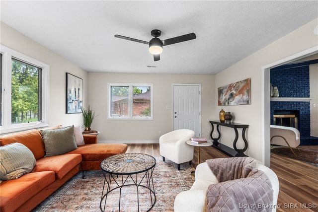 1707 National Avenue, Jeffersonville, IN 47130