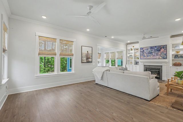 206 Port Tack Drive, Charleston, SC 29492
