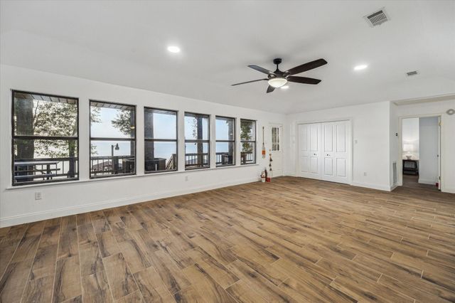 411 Southwood Shores Drive, Coldspring, TX 77331