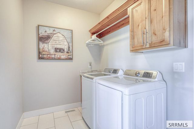 3136 S Chartwell Gardens, Ammon, ID 83406