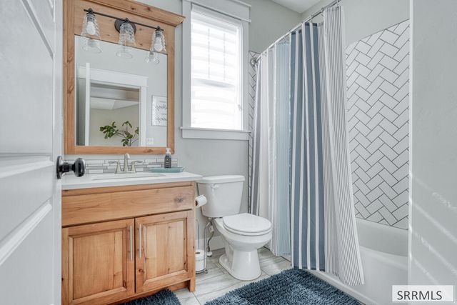 3136 S Chartwell Gardens, Ammon, ID 83406