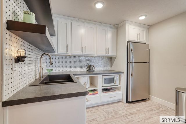 3136 S Chartwell Gardens, Ammon, ID 83406