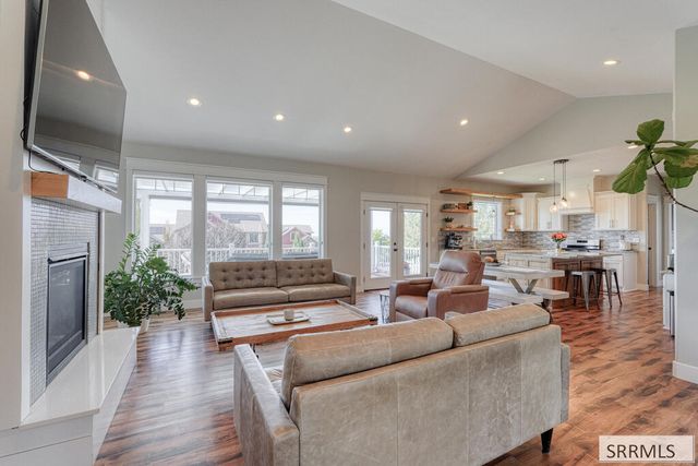3136 S Chartwell Gardens, Ammon, ID 83406