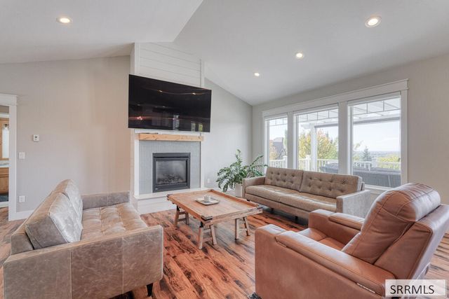 3136 S Chartwell Gardens, Ammon, ID 83406