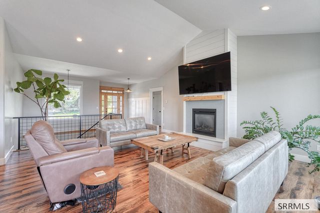 3136 S Chartwell Gardens, Ammon, ID 83406