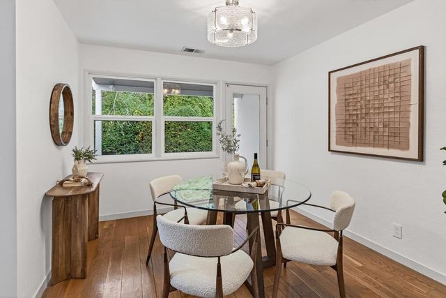 1046 Lupin Way, San Carlos, CA 94070