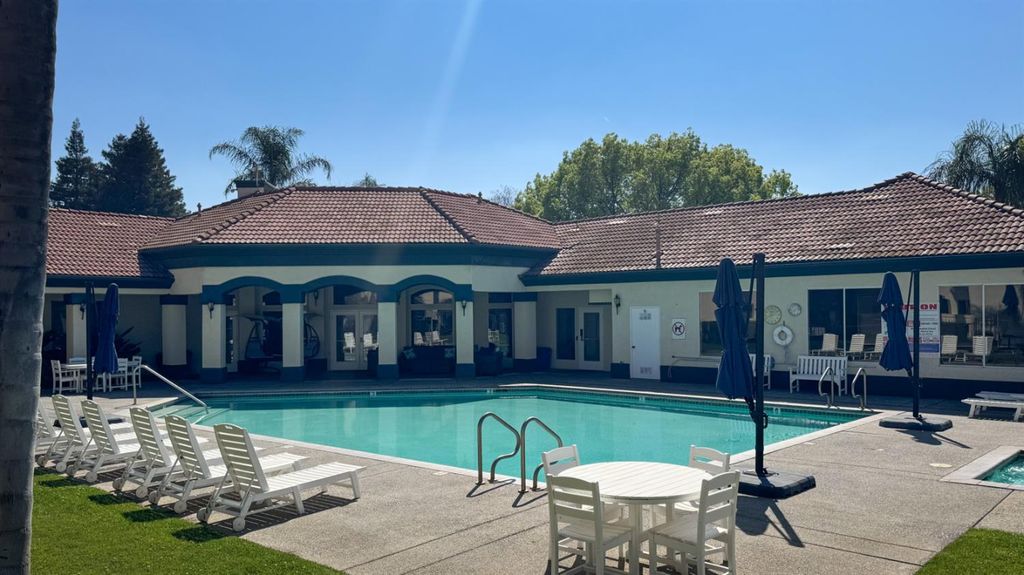 Image 22 of property listing at 1542 E Alluvial Avenue # 151, Fresno, CA 93720