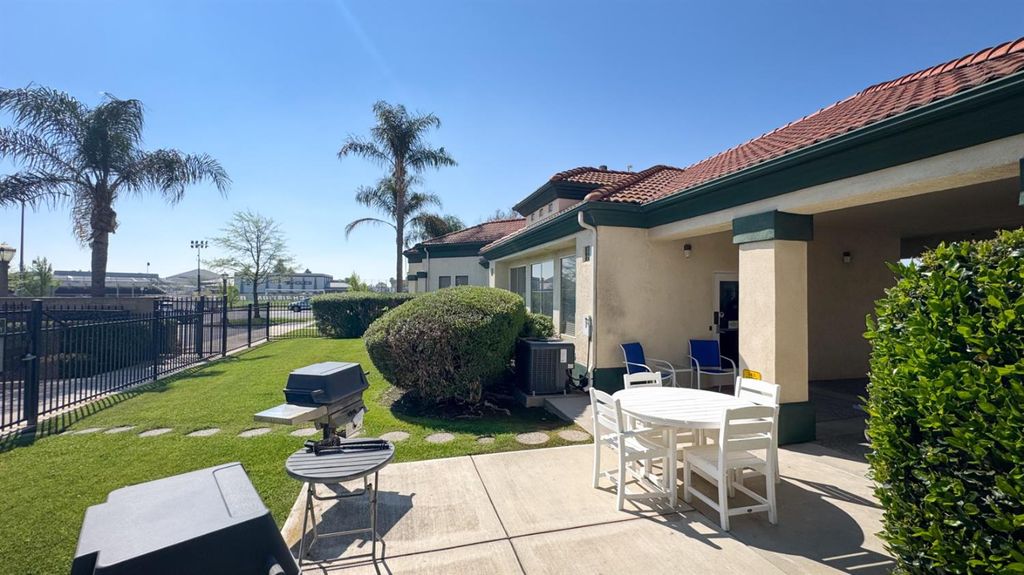 Image 24 of property listing at 1542 E Alluvial Avenue # 151, Fresno, CA 93720