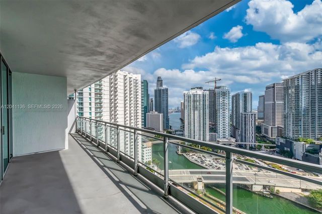 90 SW 3rd St 3211, Miami, FL 33130