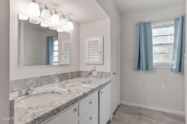 615 Kathy Drive, Rayne, LA 70578