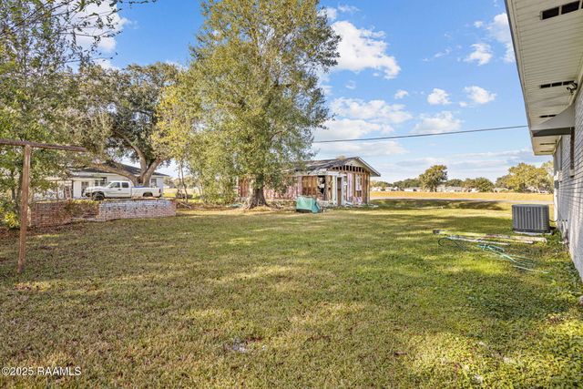 615 Kathy Drive, Rayne, LA 70578