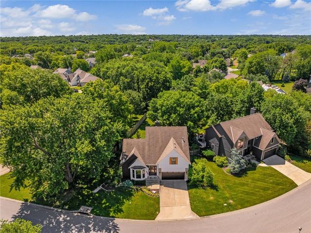 11307 W 115th Street, Overland Park, KS 66210