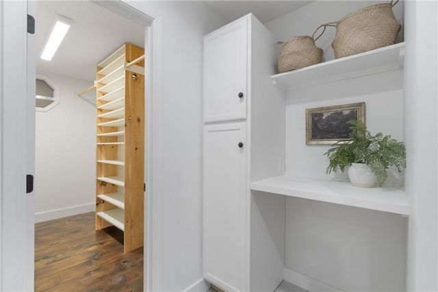 11307 W 115th Street, Overland Park, KS 66210