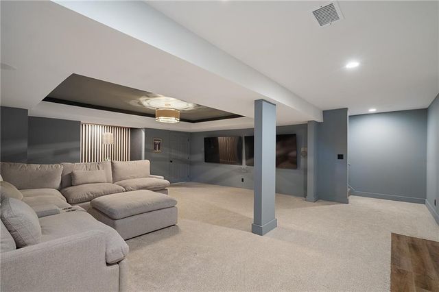 11307 W 115th Street, Overland Park, KS 66210