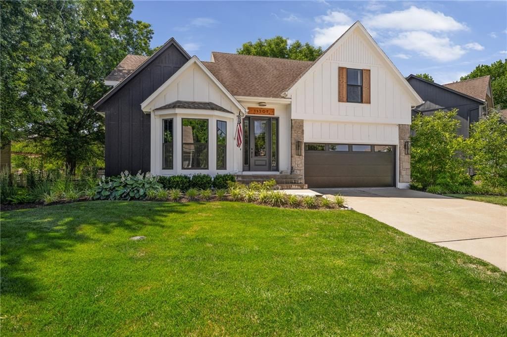 11307 W 115th Street, Overland Park, KS 66210