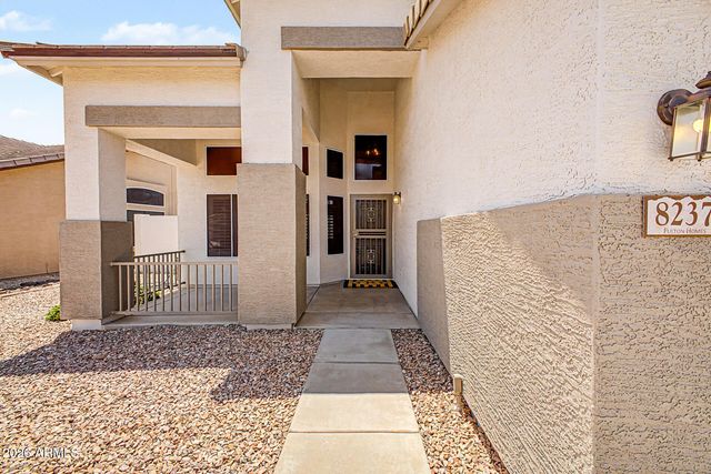 8237 W Quail Avenue, Peoria, AZ 85382