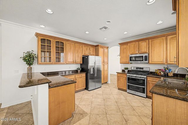 8237 W Quail Avenue, Peoria, AZ 85382