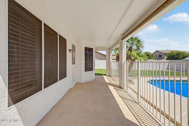 8237 W Quail Avenue, Peoria, AZ 85382