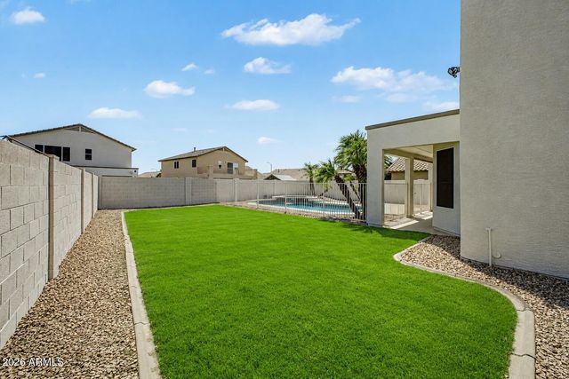 8237 W Quail Avenue, Peoria, AZ 85382