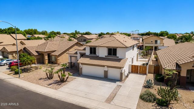 8237 W Quail Avenue, Peoria, AZ 85382