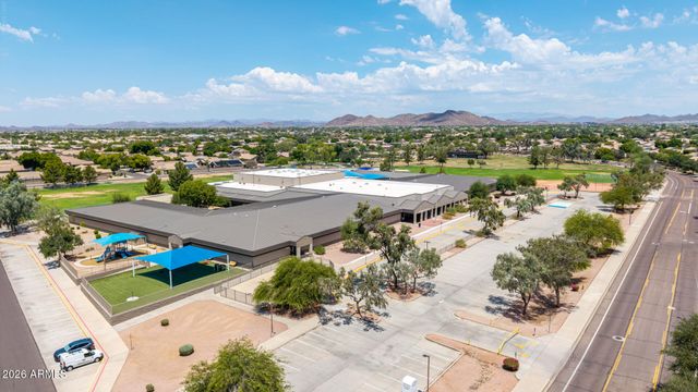 8237 W Quail Avenue, Peoria, AZ 85382