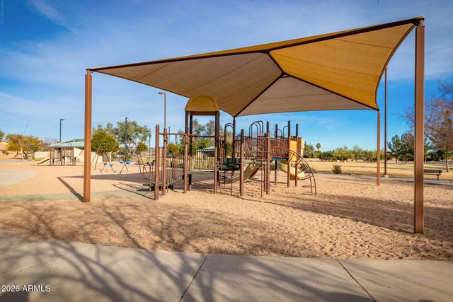 8237 W Quail Avenue, Peoria, AZ 85382