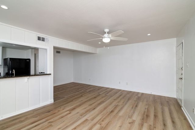 2808 Throckmorton Street 201, Dallas, TX 75219