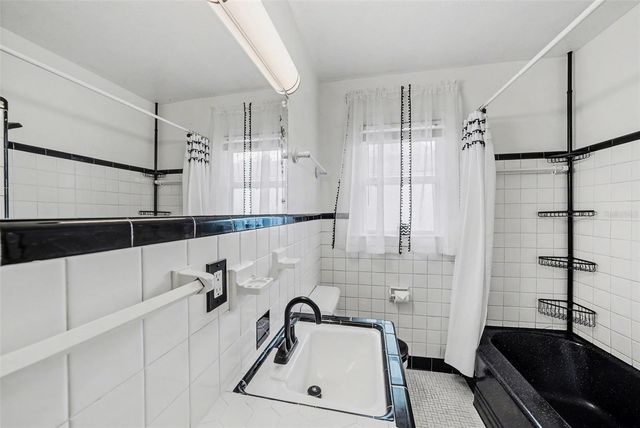 509 N WALKER STREET, Plant City, FL 33563