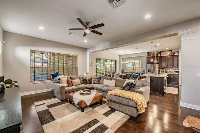 3007 W PALMIRA AVENUE, Tampa, FL 33629