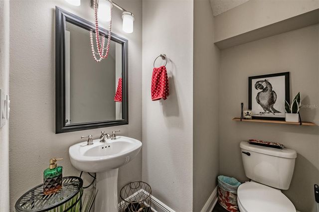 3007 W PALMIRA AVENUE, Tampa, FL 33629
